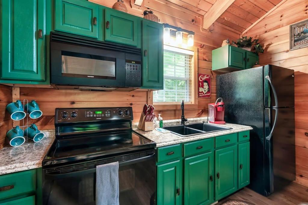 A Top Notch Lodge~Gatlinburg Exteriör bild