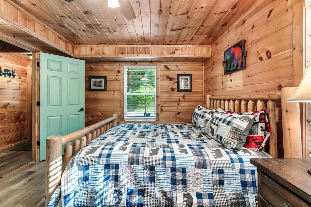 A Top Notch Lodge~Gatlinburg Exteriör bild