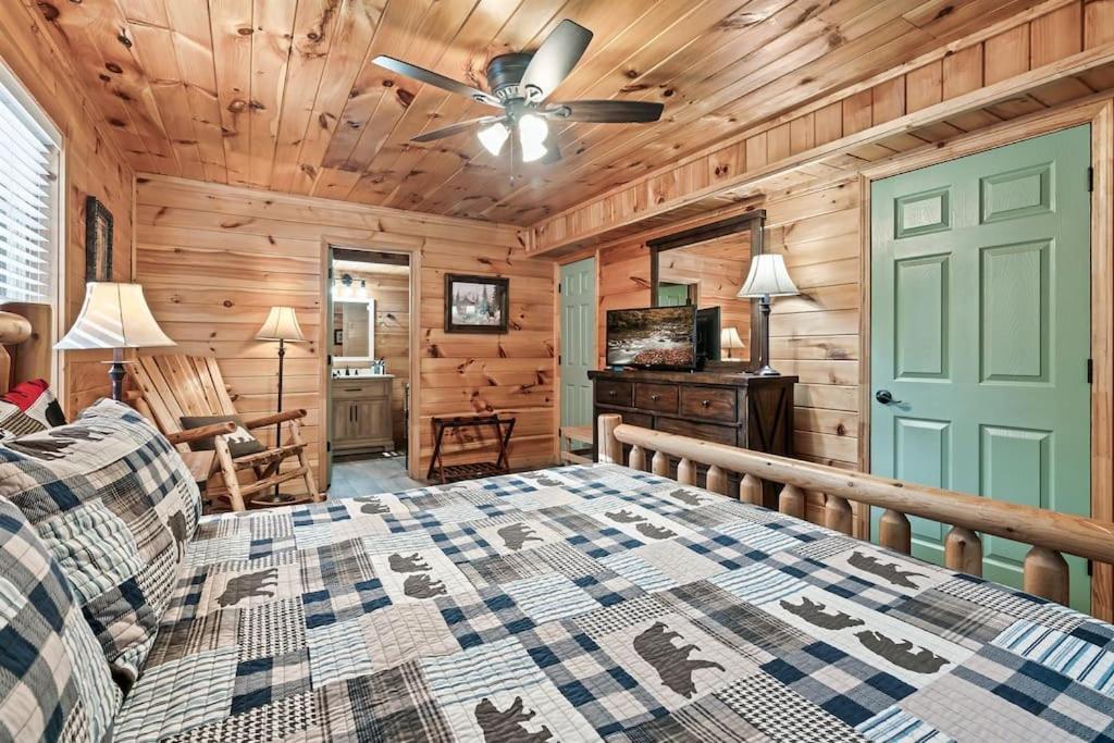 A Top Notch Lodge~Gatlinburg Exteriör bild