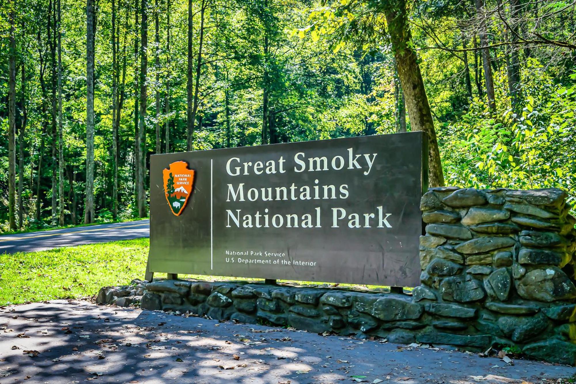 A Top Notch Lodge~Gatlinburg Exteriör bild