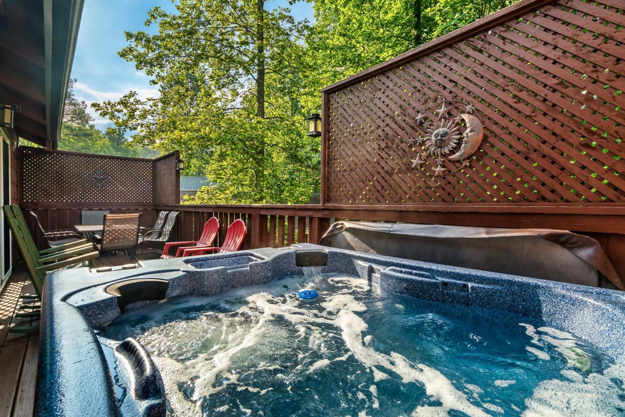 A Top Notch Lodge~Gatlinburg Exteriör bild